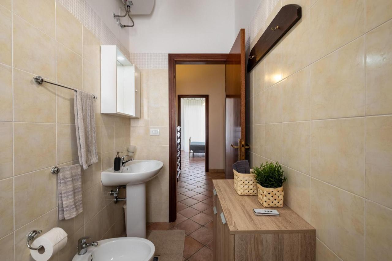 Casa Vacanze Kaloceri Torre dell'Orso Bagian luar foto